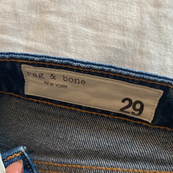RAG & BONE Alex High-Rise Straight Jeans in Stowe Size 29 - Picture 5 of 7